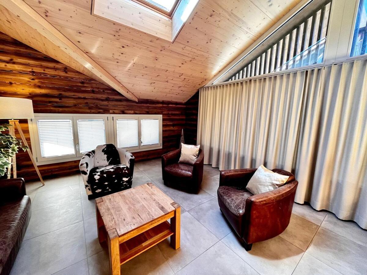 Appartement Beim Brunnen à Gsteigwiler Extérieur photo