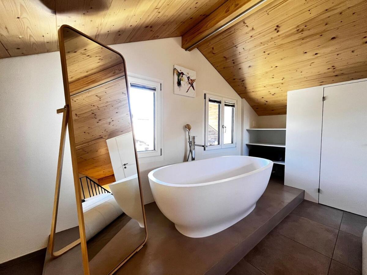 Appartement Beim Brunnen à Gsteigwiler Extérieur photo