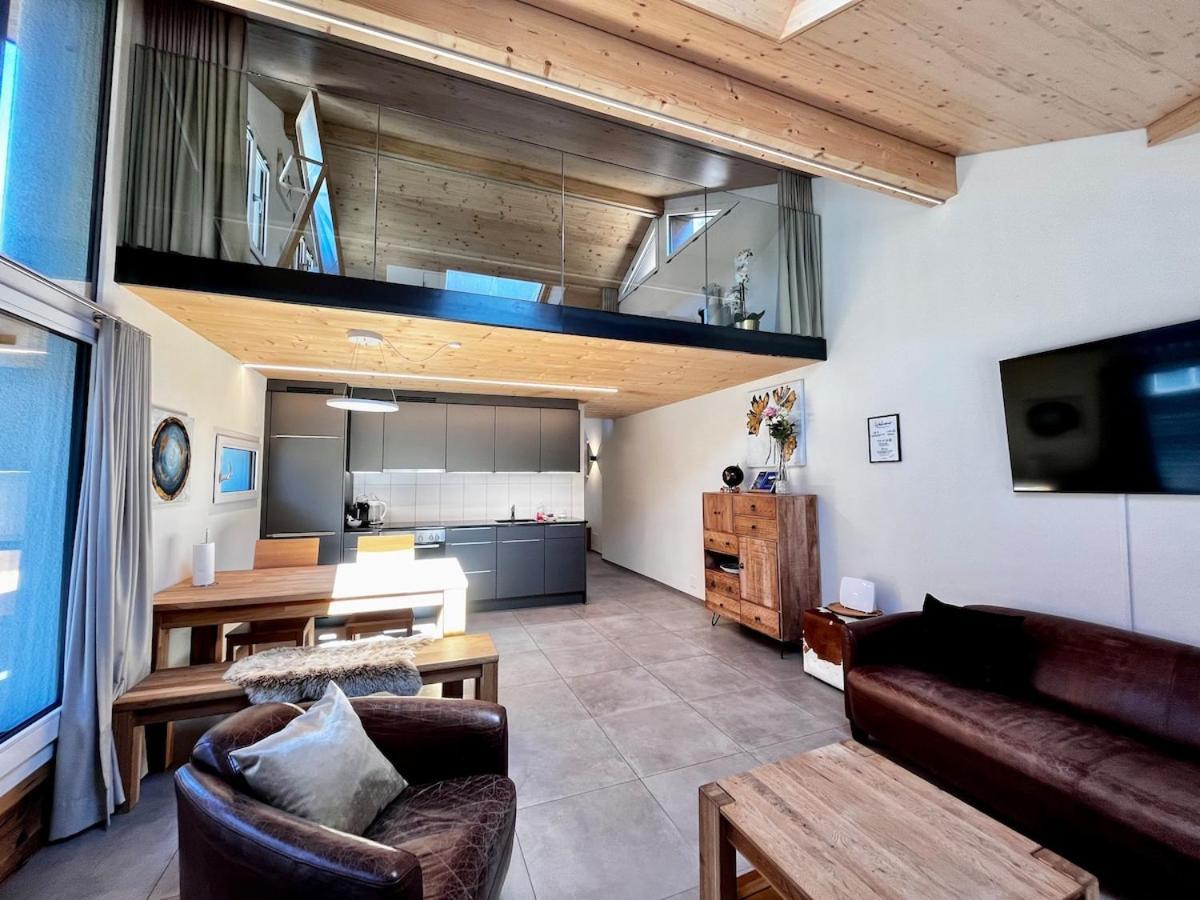 Appartement Beim Brunnen à Gsteigwiler Extérieur photo